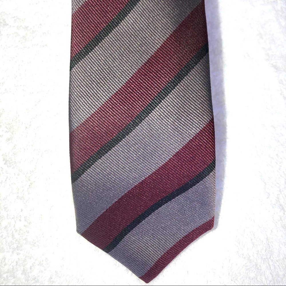 Recent Lanvin Diagonal Striped Repp Silk Tie.